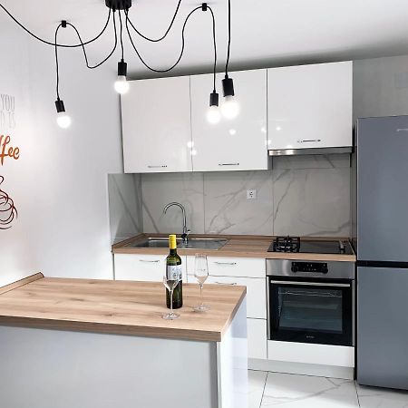 קרק New Apartment Ema I מראה חיצוני תמונה