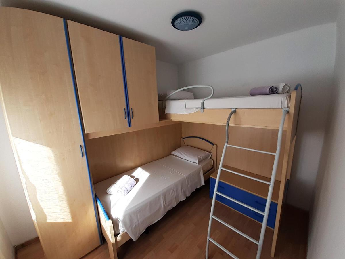 קרק New Apartment Ema I מראה חיצוני תמונה
